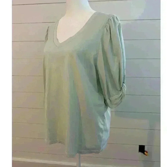 Avec Les Filles Women's Sage Green Puff Knotted Sleeve Top, Size Latge - Picture 10 of 12